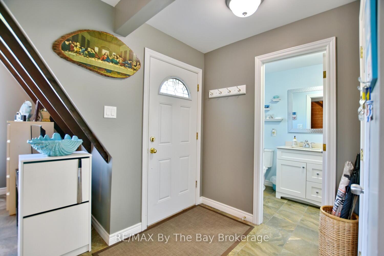 Photo 9 of 1335 River Road E, Wasaga Beach — HOMEH