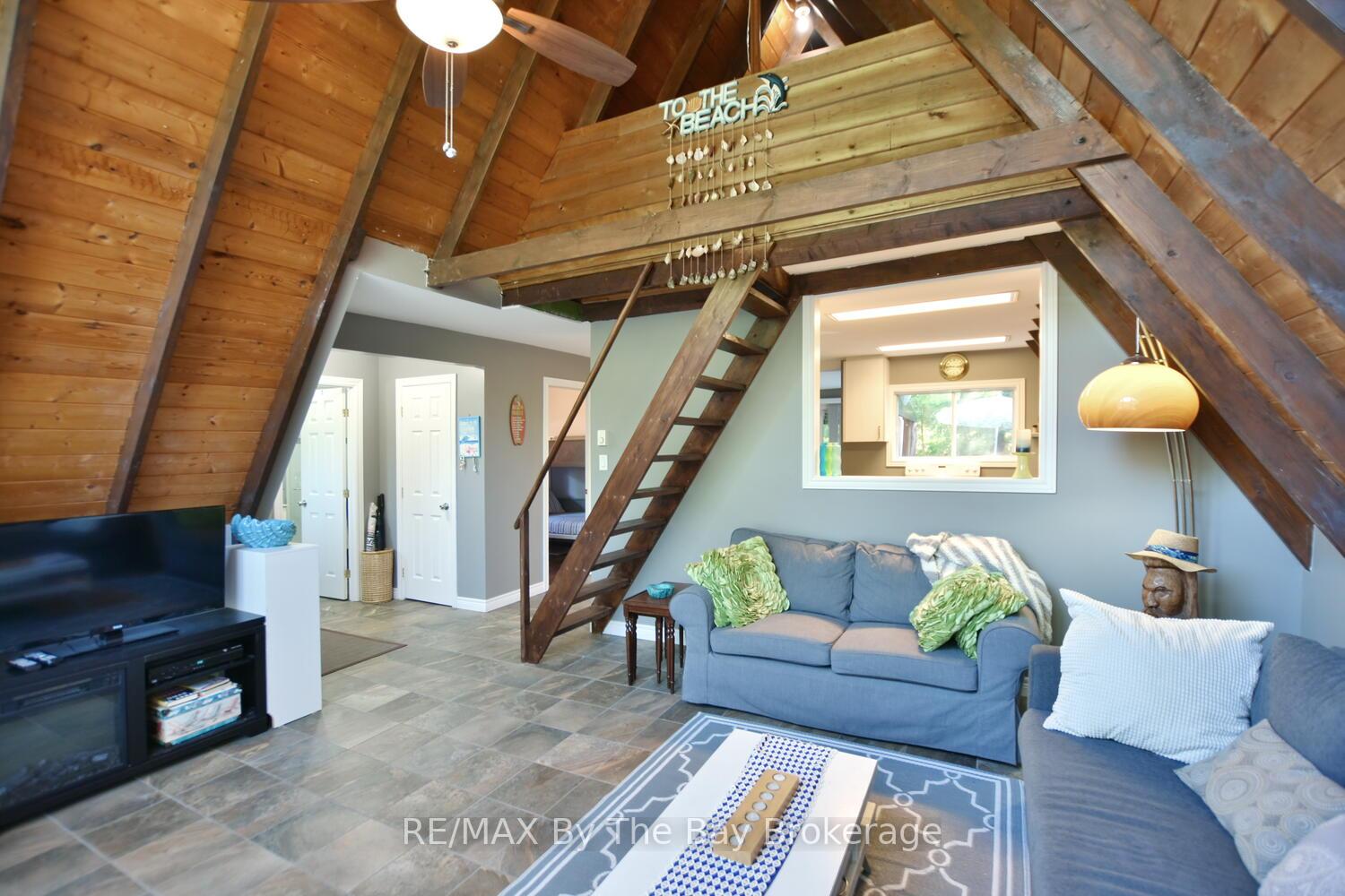 Photo 11 of 1335 River Road E, Wasaga Beach — HOMEH