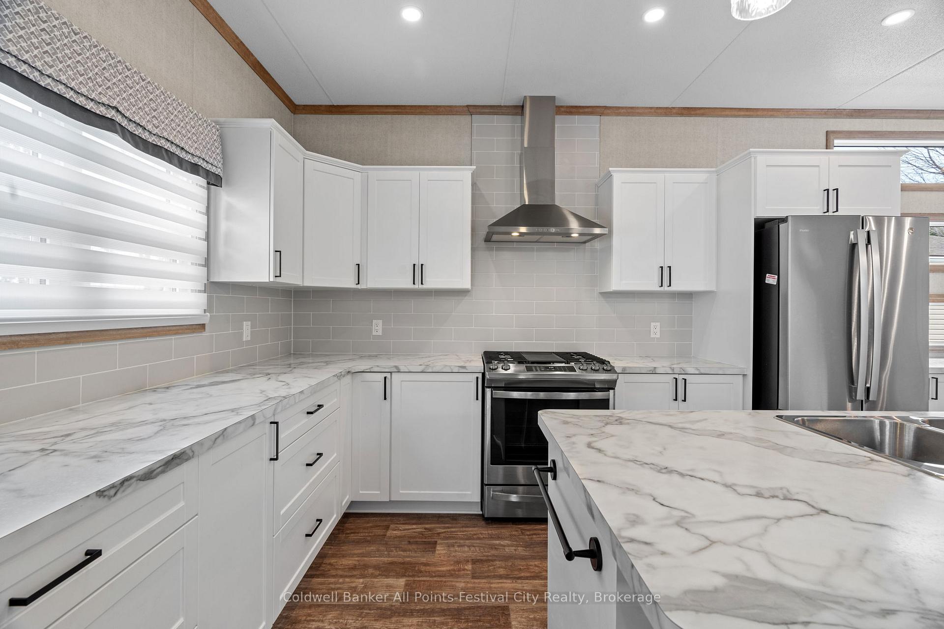 Photo 8 of 77416 Bluewater Highway, Bluewater, Bayfield — HOMEH