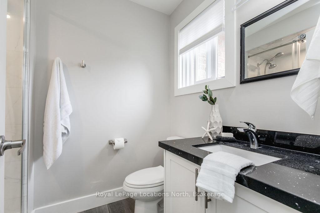 Photo 17 of 1 Timberland Crescent, Wasaga Beach — HOMEH