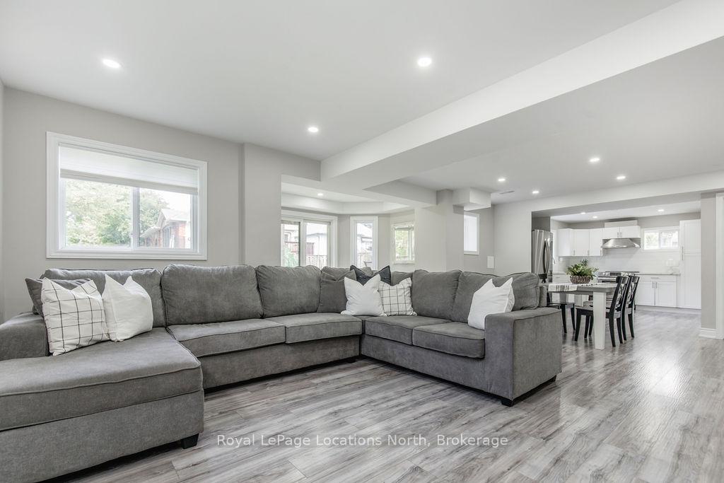 Photo 21 of 1 Timberland Crescent, Wasaga Beach — HOMEH