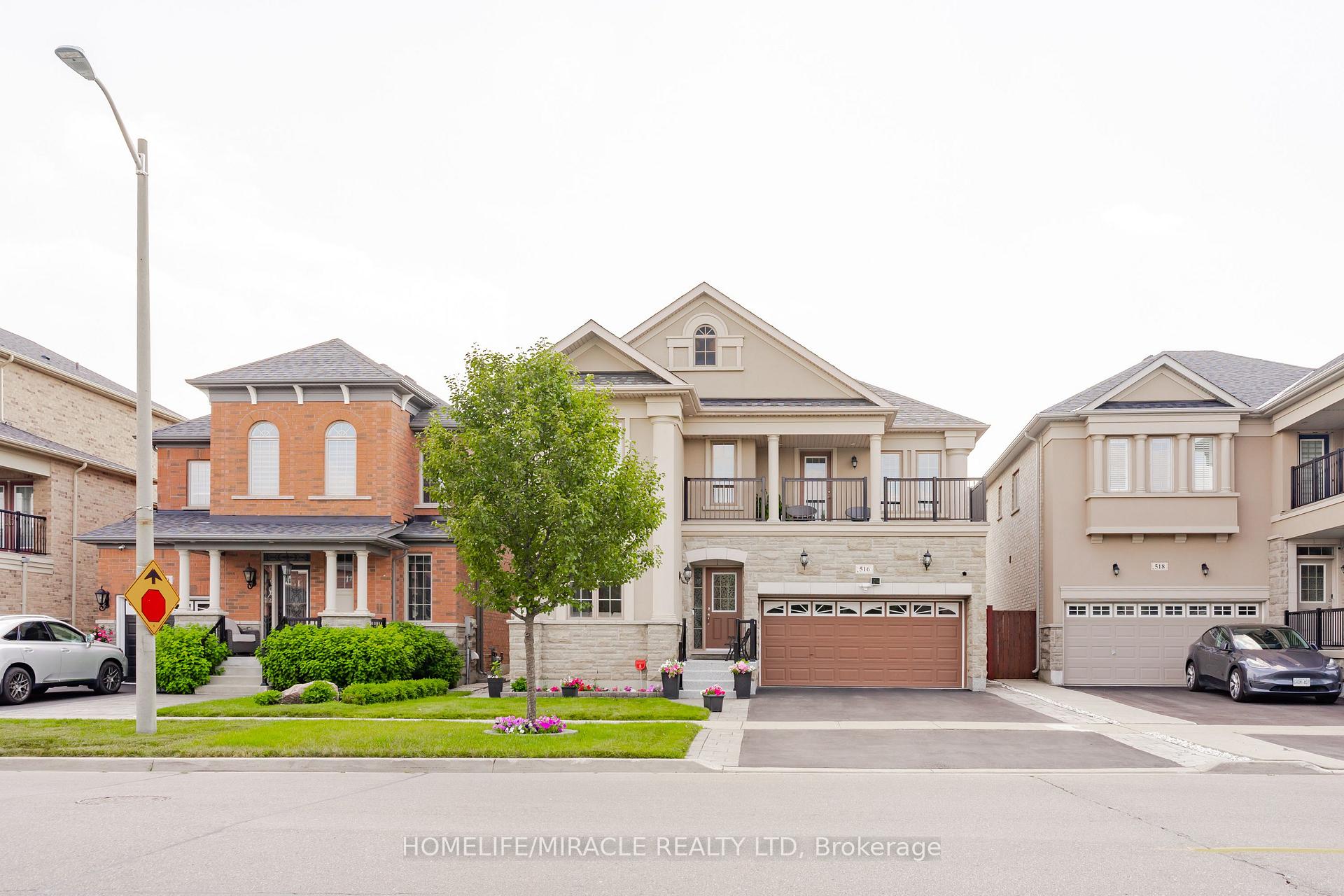 Front of 516 Vellore Woods Boulevard