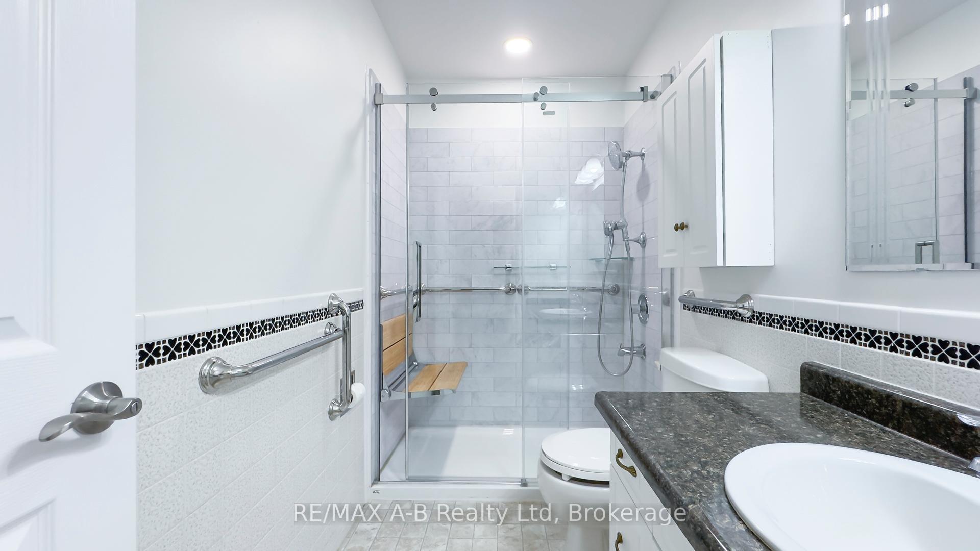 Photo 17 of 221 Coulton Drive, West Perth, Mitchell — HOMEH
