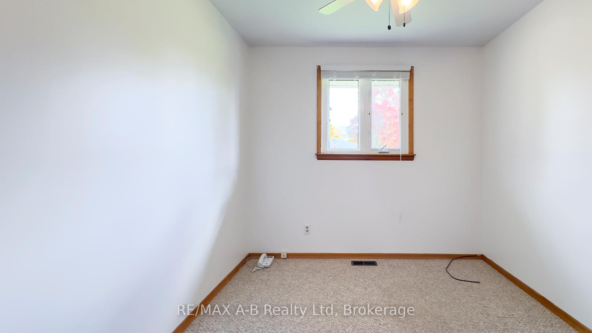 Photo 23 of 221 Coulton Drive, West Perth, Mitchell — HOMEH