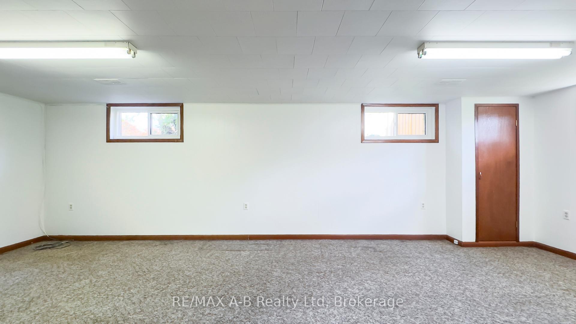 Photo 24 of 221 Coulton Drive, West Perth, Mitchell — HOMEH