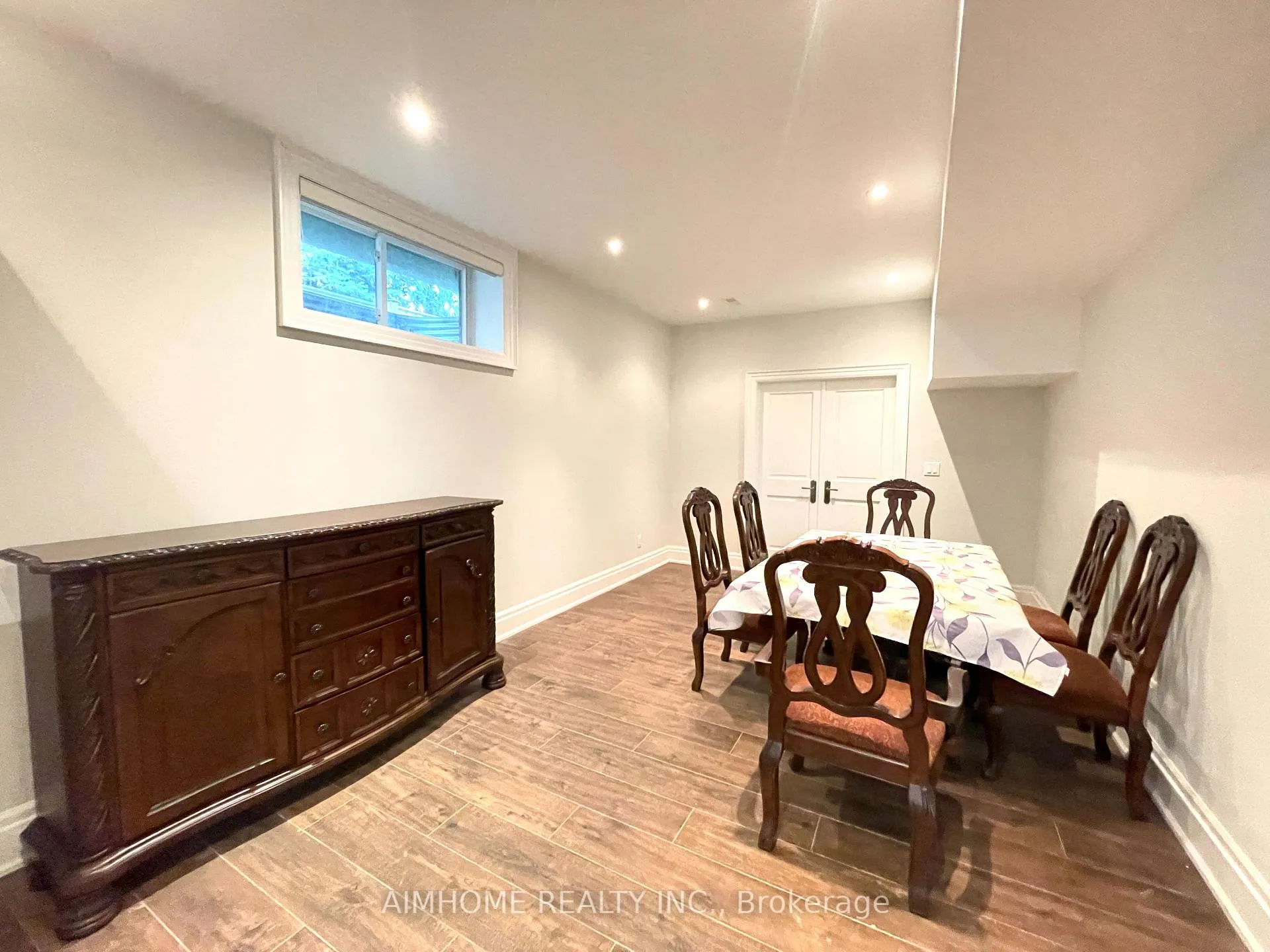 Photo 8 of Unit Bsmt, 25 Payson Avenue, Vaughan, Crestwood-Springfarm-Yorkhill — HOMEH