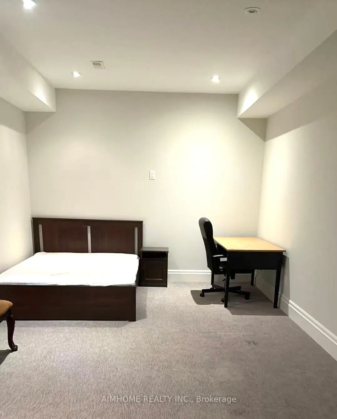 Photo 9 of Unit Bsmt, 25 Payson Avenue, Vaughan, Crestwood-Springfarm-Yorkhill — HOMEH