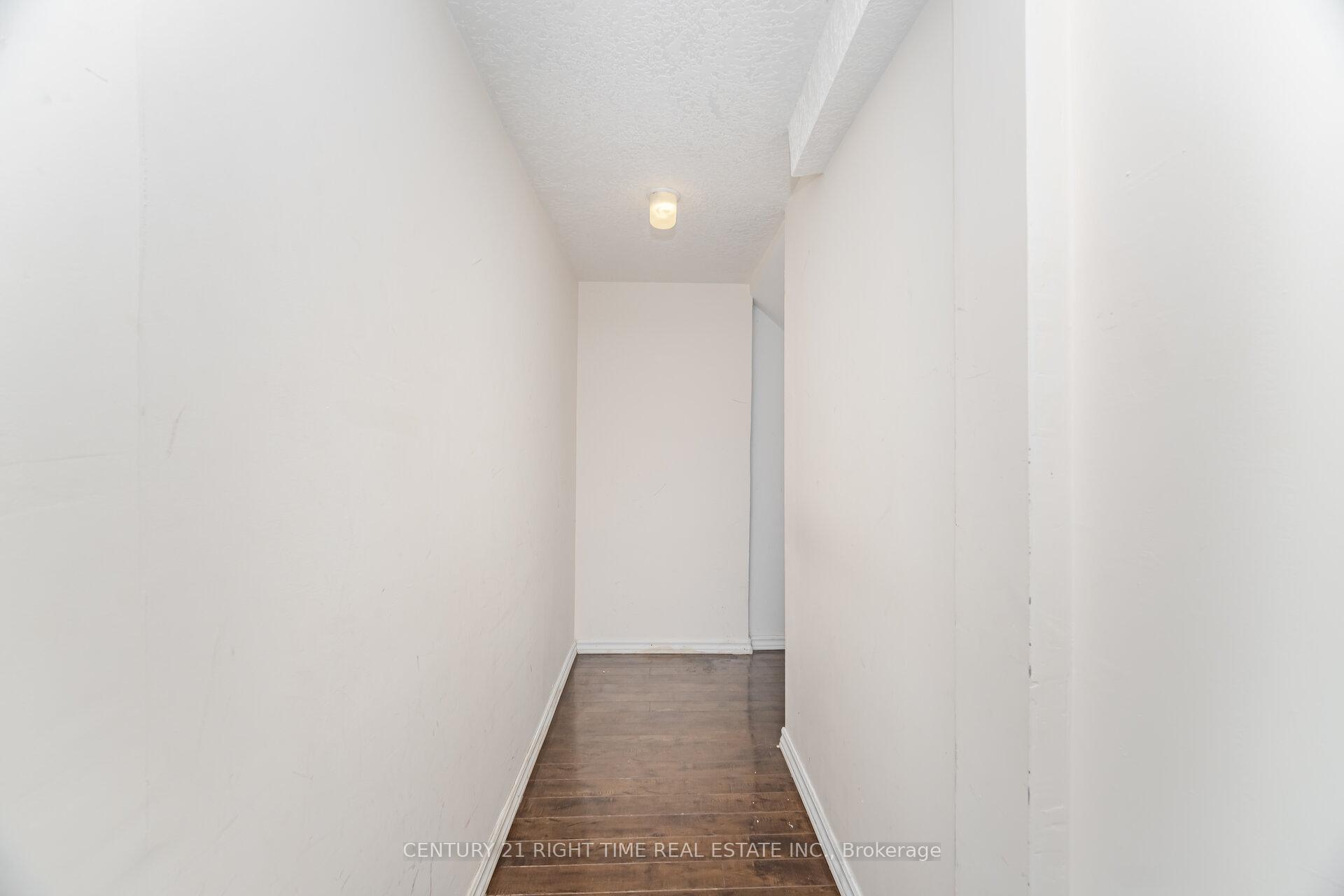 Photo 40 of 525 Chablis Drive, Waterloo — HOMEH
