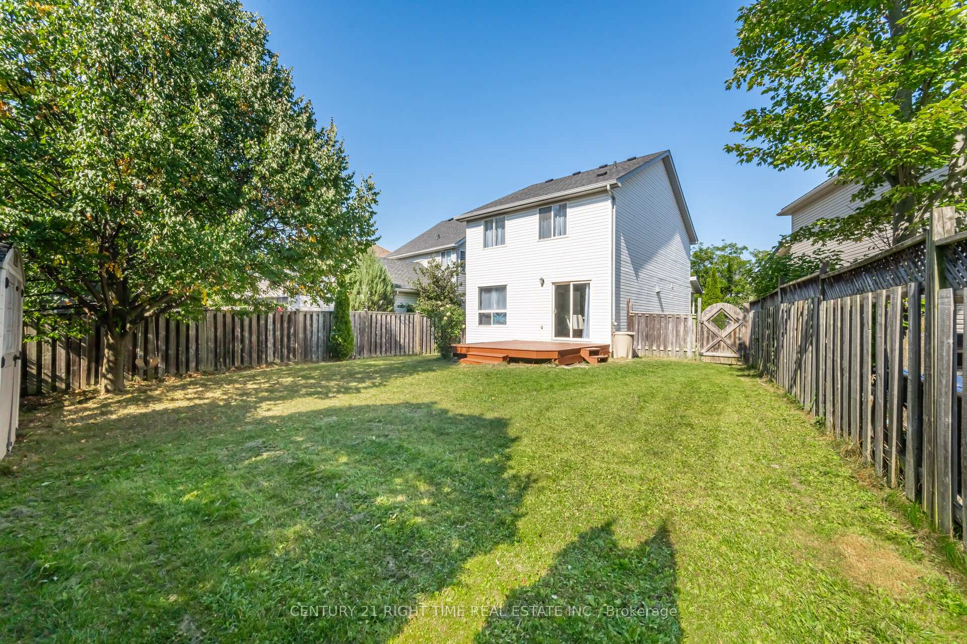 Photo 43 of 525 Chablis Drive, Waterloo — HOMEH