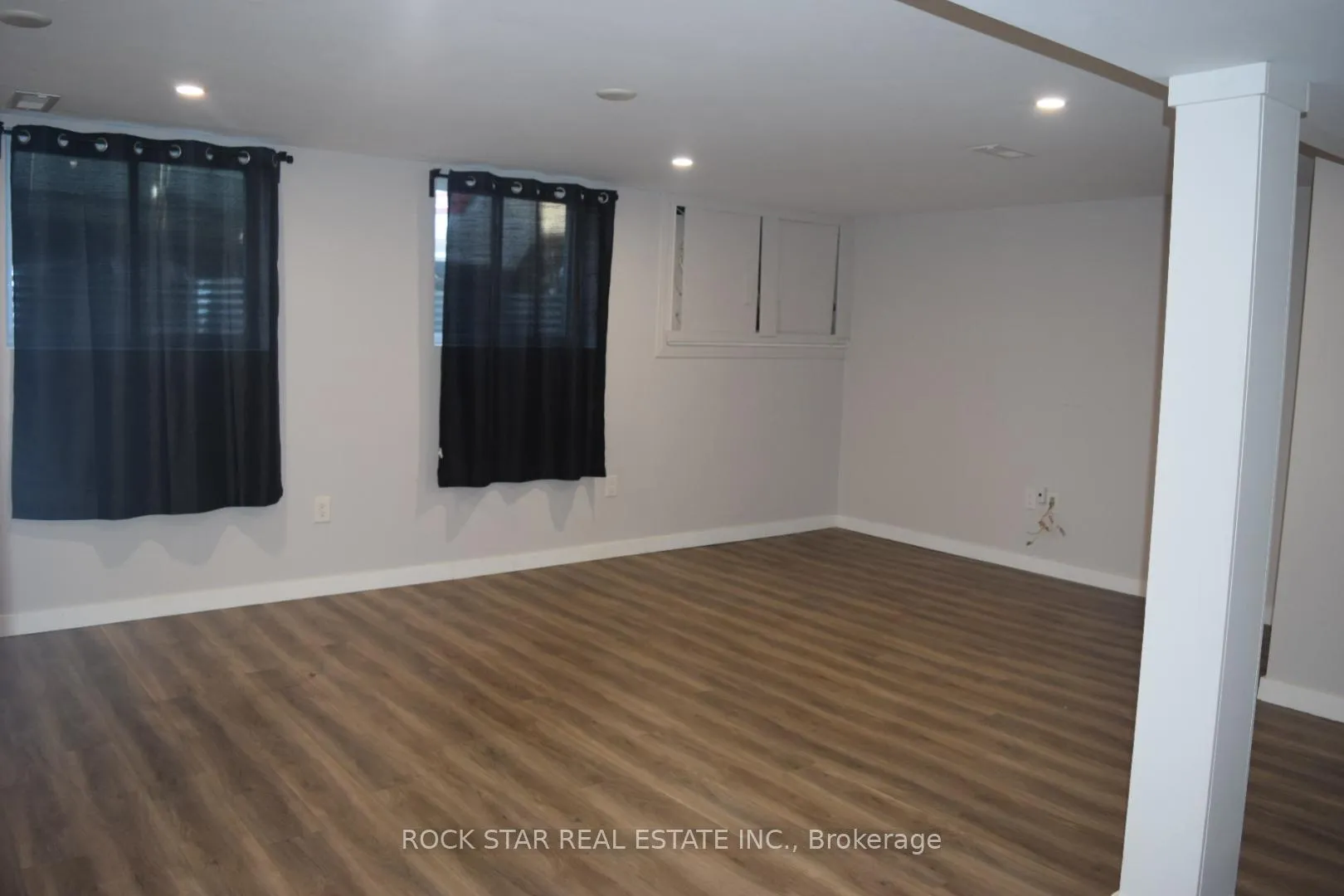 Photo 7 of Unit Lower, 82 Deere Street, Welland, Prince Charles — HOMEH