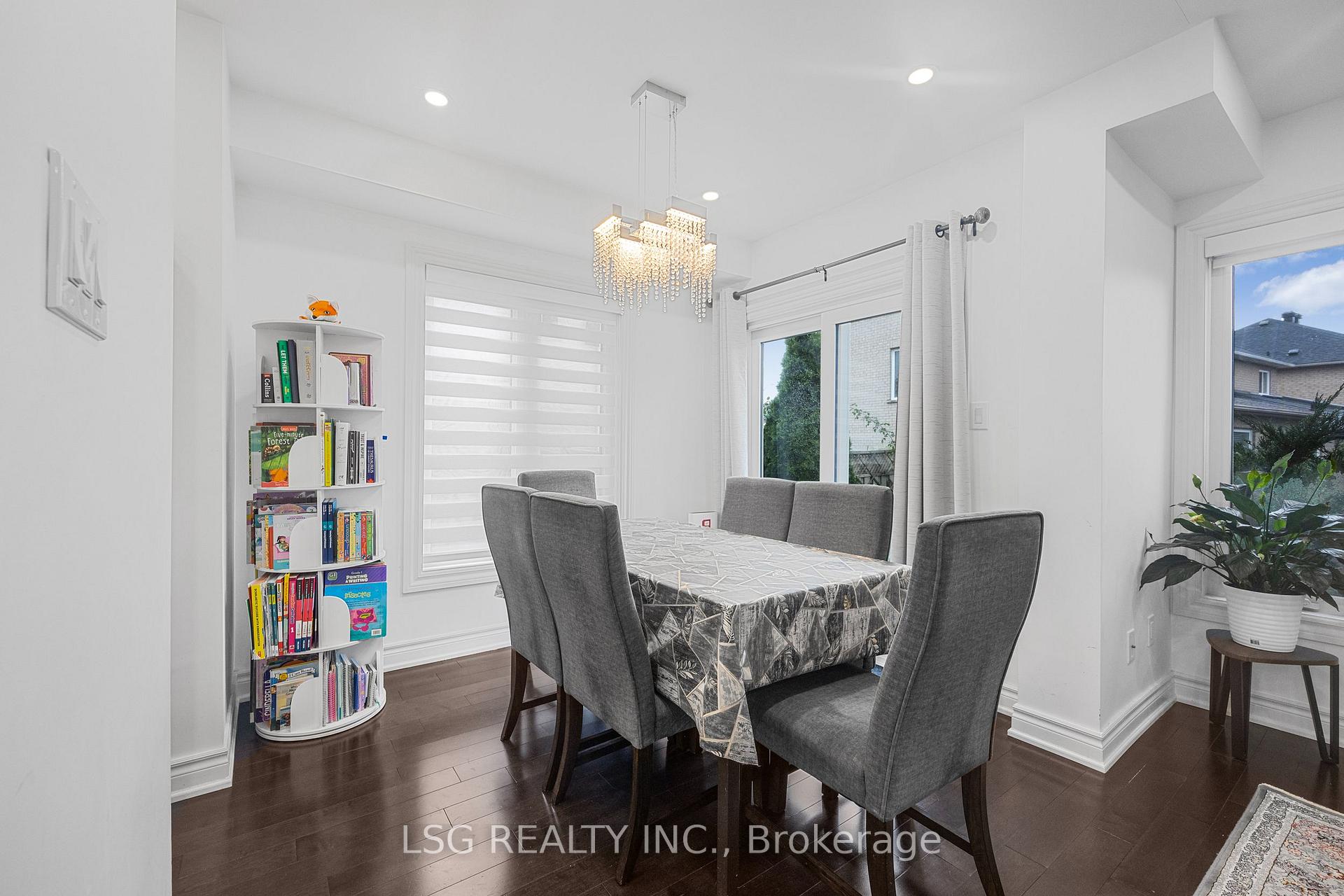 Photo 14 of 223 Foxfield Crescent, Vaughan, Patterson — HOMEH