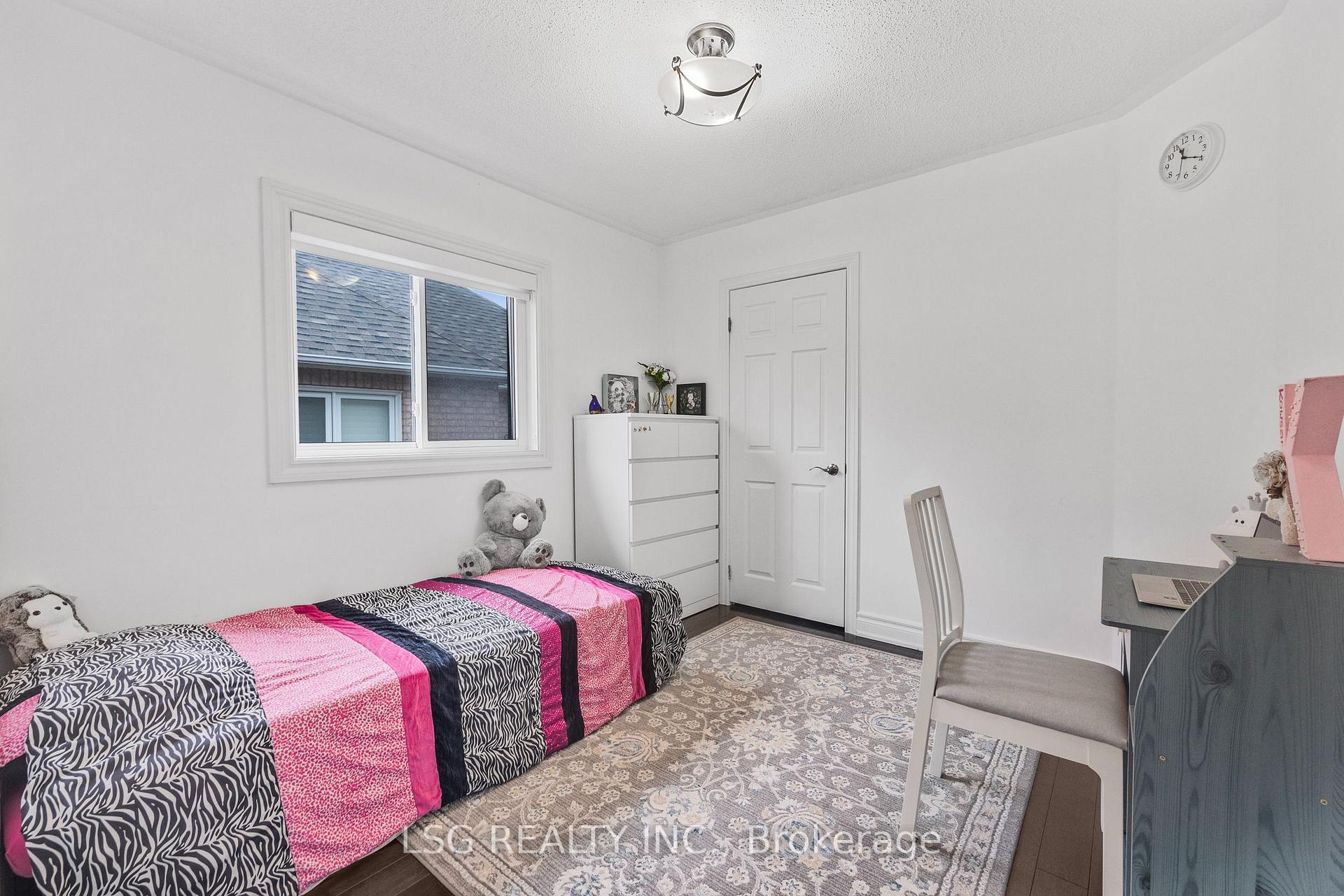 Photo 27 of 223 Foxfield Crescent, Vaughan, Patterson — HOMEH