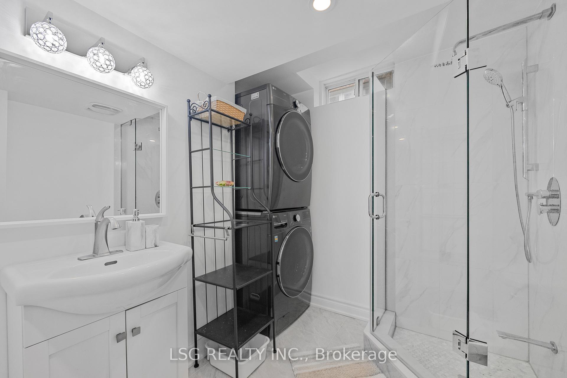 Photo 37 of 223 Foxfield Crescent, Vaughan, Patterson — HOMEH