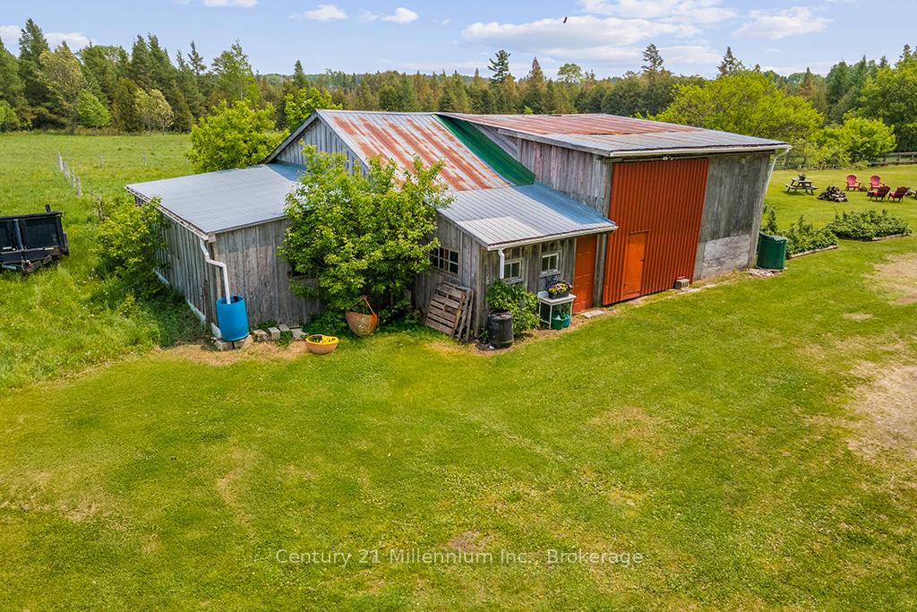 Photo 6 of 381103 Concession Road 4, West Grey — HOMEH