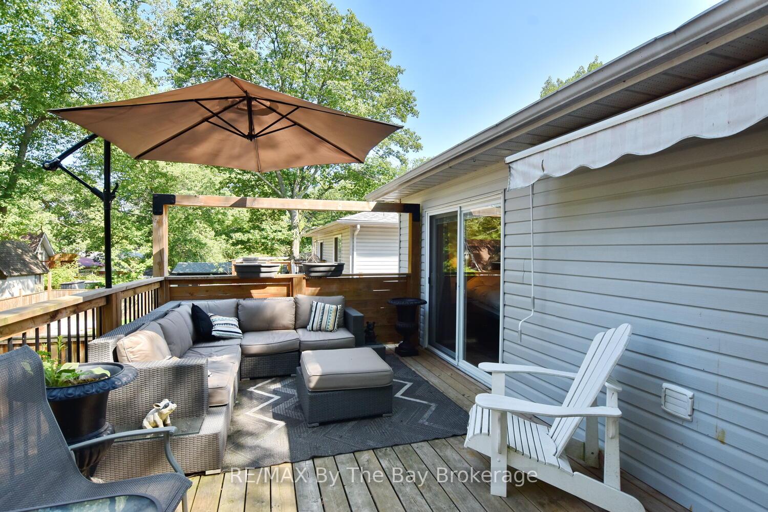 Photo 16 of 34 Glendale Avenue, Wasaga Beach — HOMEH