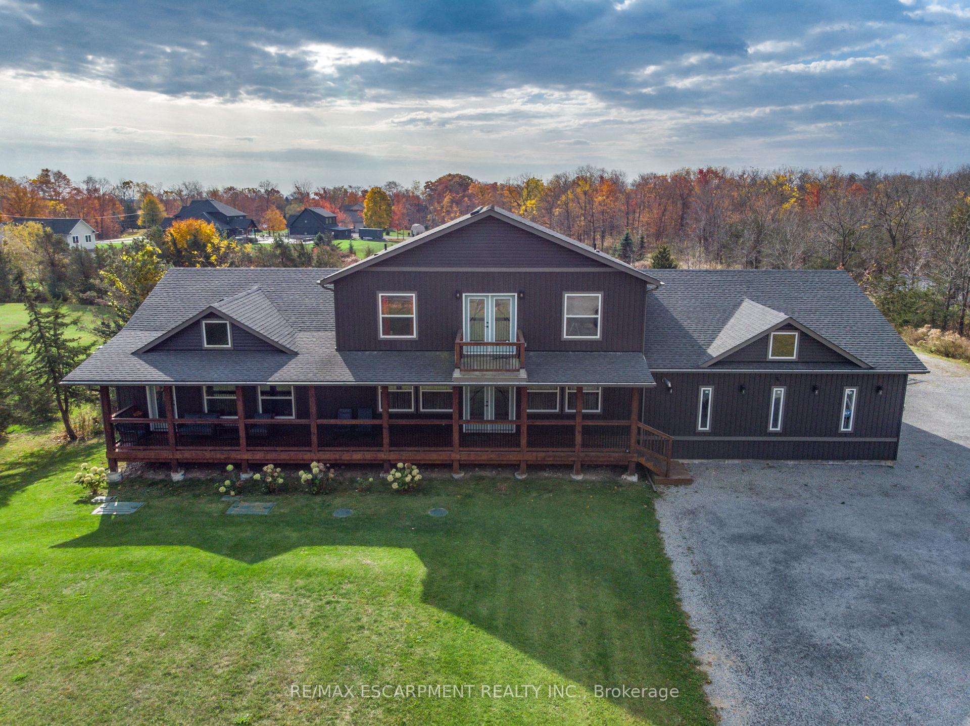 Front of 11417 Lakeshore Road