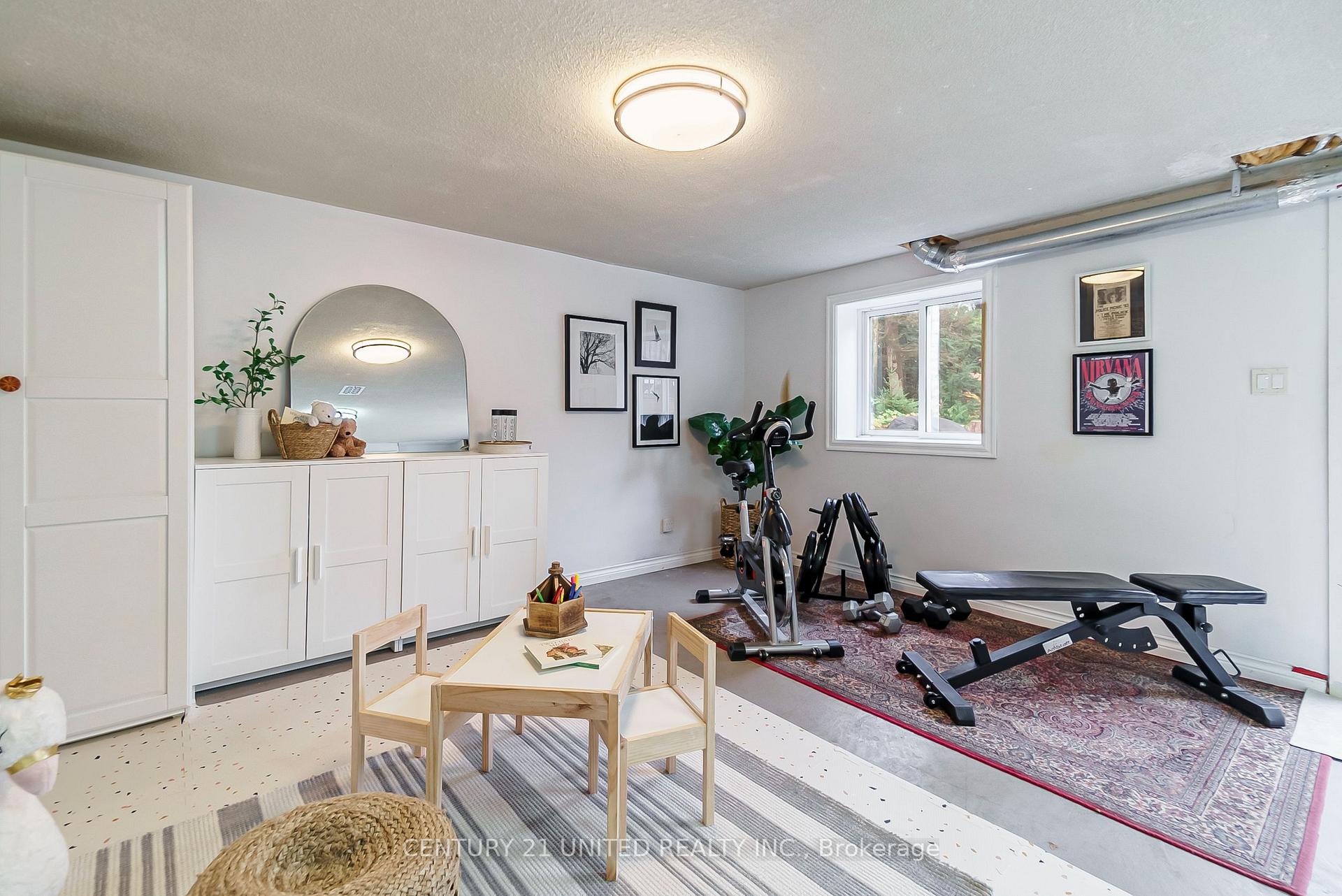 Photo 26 of 647C Ravenshoe Road, Uxbridge, Rural Uxbridge — HOMEH