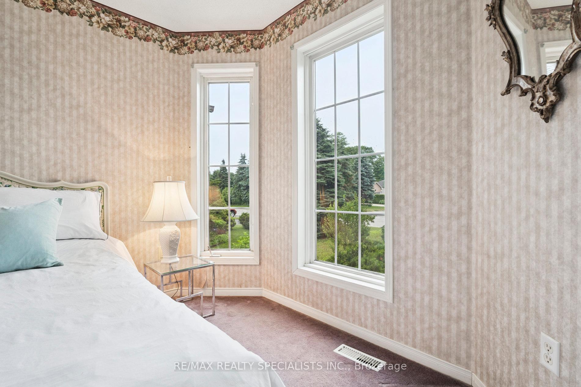 Photo 16 of 62 Silver Birch Avenue, Wasaga Beach — HOMEH