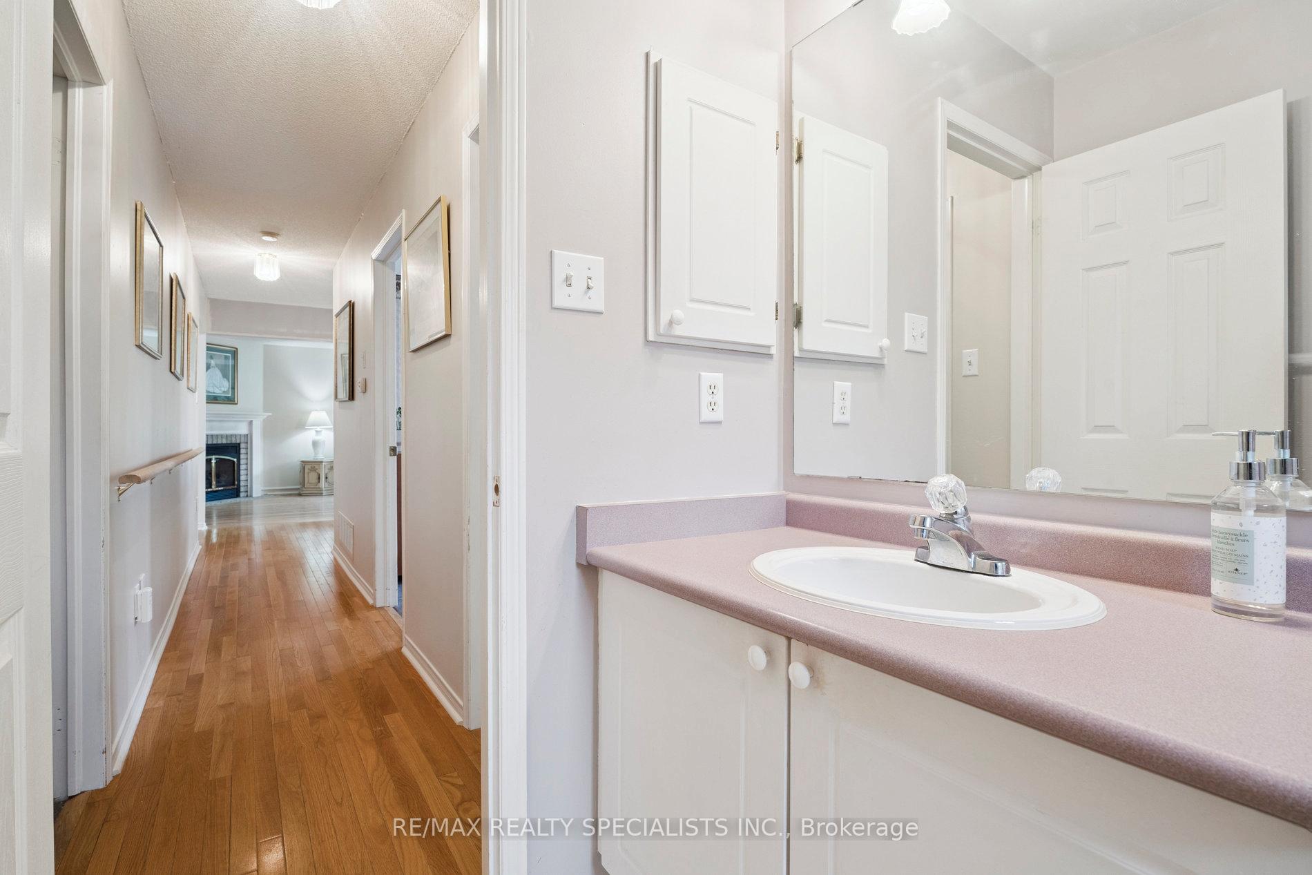 Photo 23 of 62 Silver Birch Avenue, Wasaga Beach — HOMEH