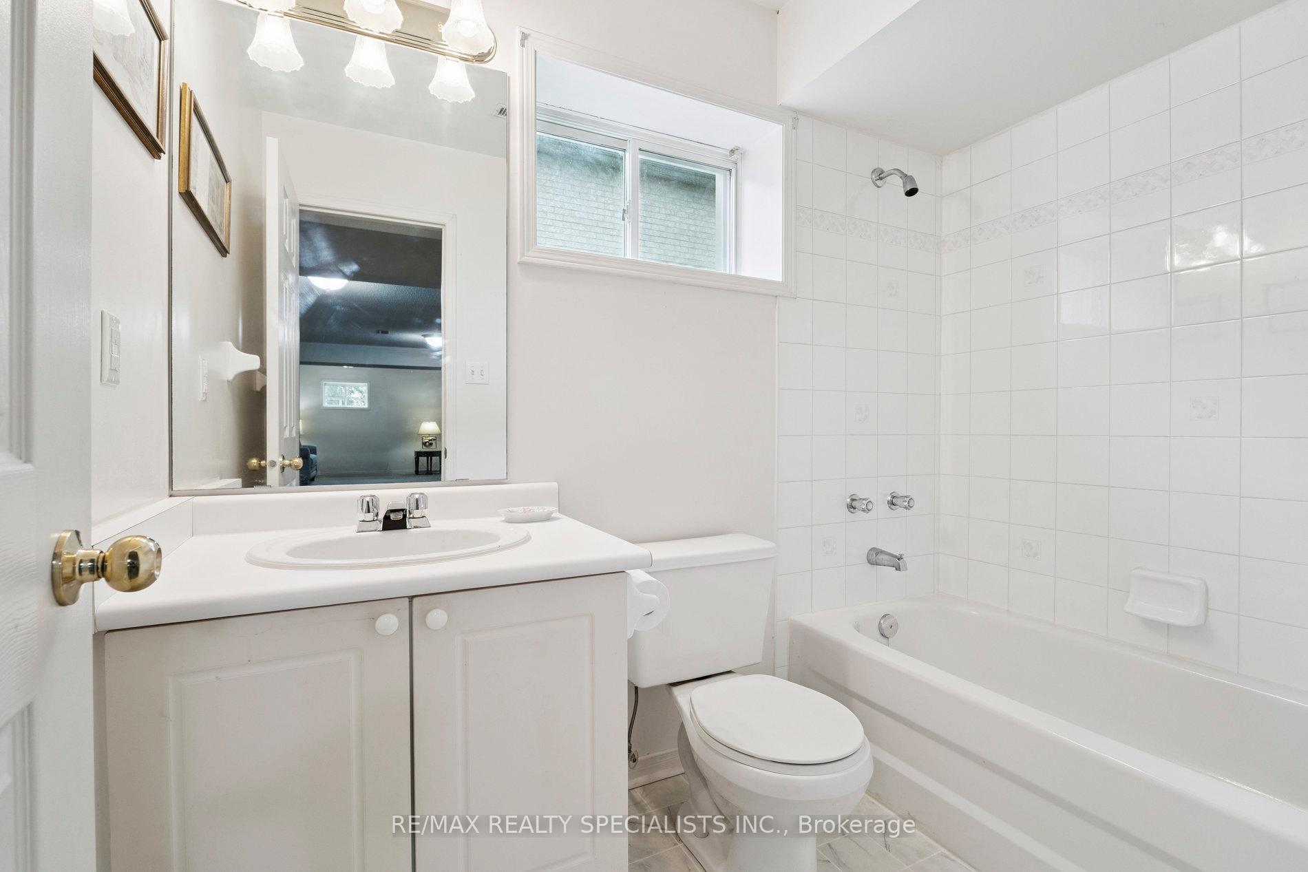 Photo 34 of 62 Silver Birch Avenue, Wasaga Beach — HOMEH