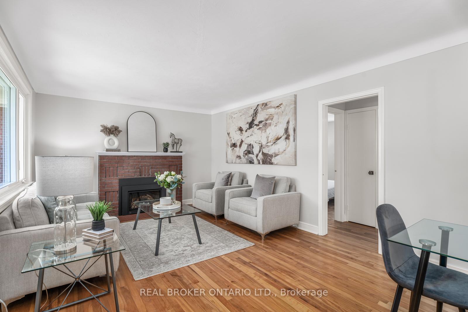 Photo 7 of 174 Dahlia Avenue, Ottawa, Applewood Acres — HOMEH