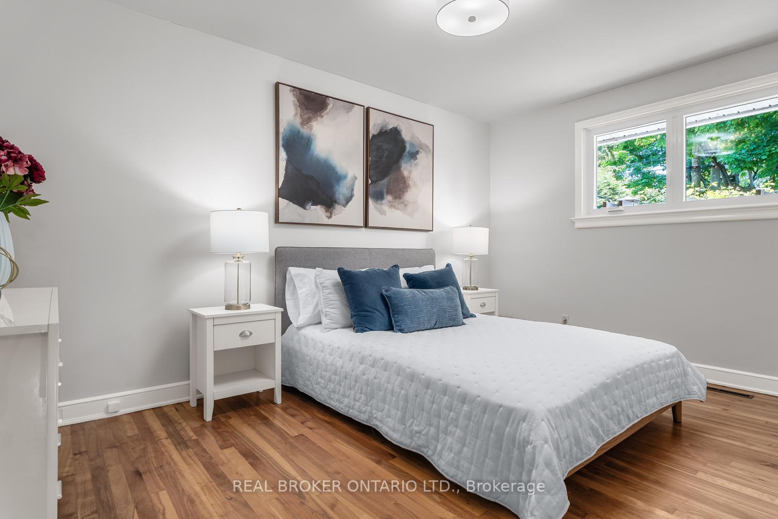 Photo 15 of 174 Dahlia Avenue, Ottawa, Applewood Acres — HOMEH