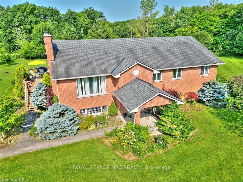 Front of 51250 Tunnacliffe Road S