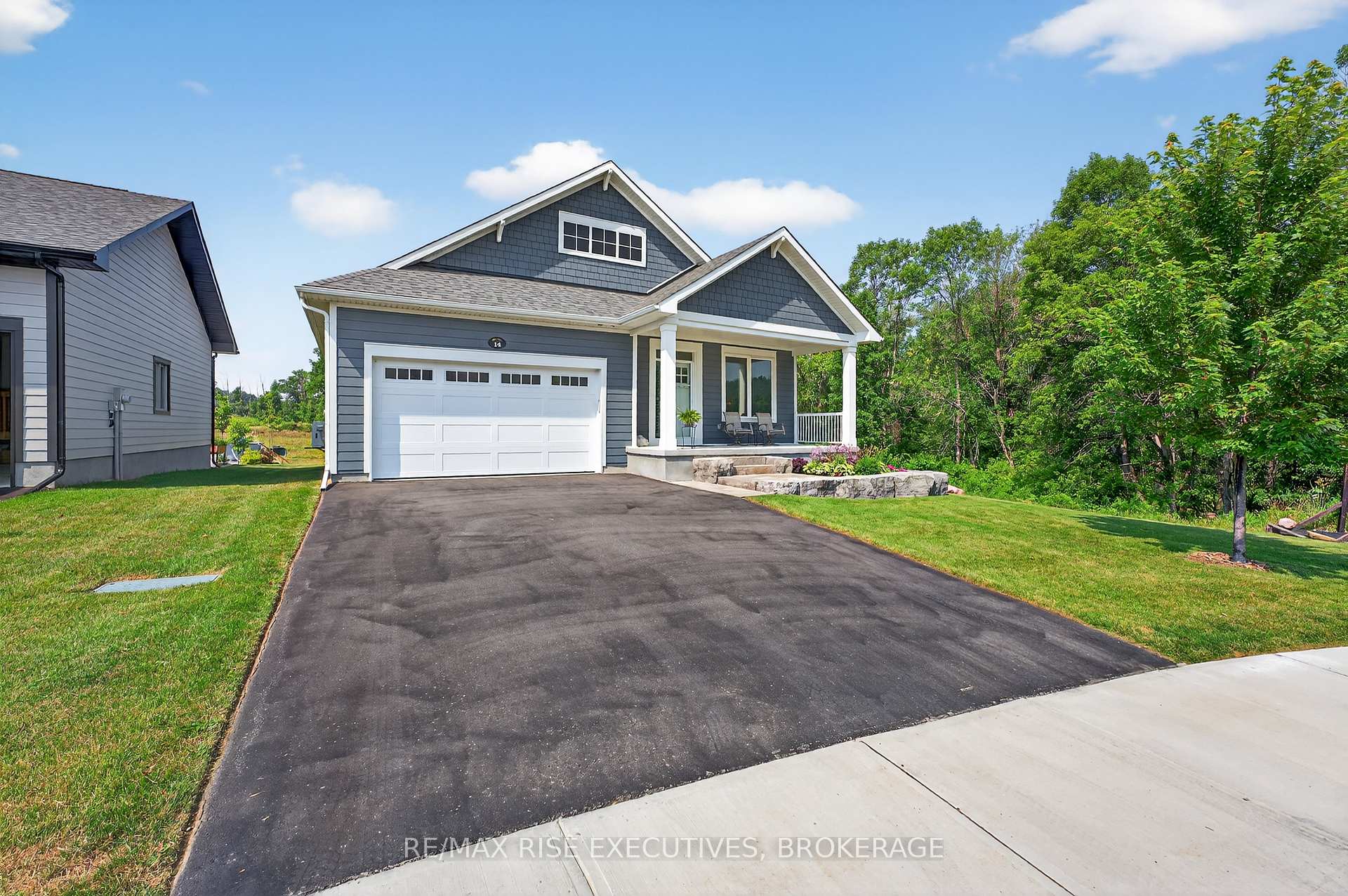 Photo 2 of 14 Newhaven Gate, Westport — HOMEH