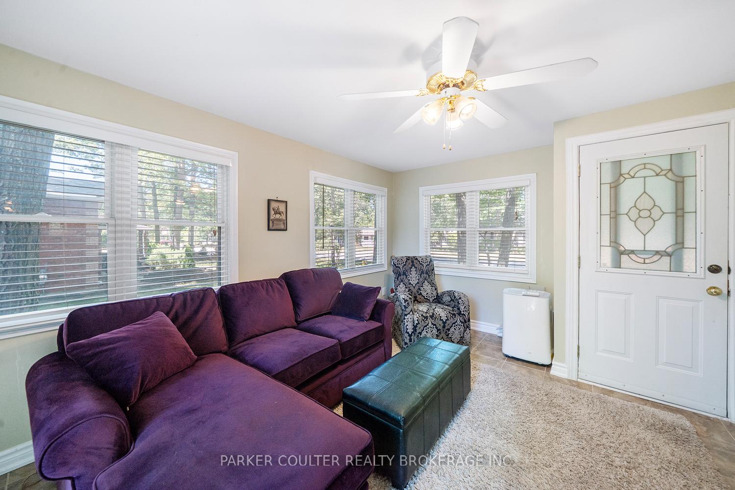 Photo 13 of 40 Antigua Drive, Wasaga Beach — HOMEH