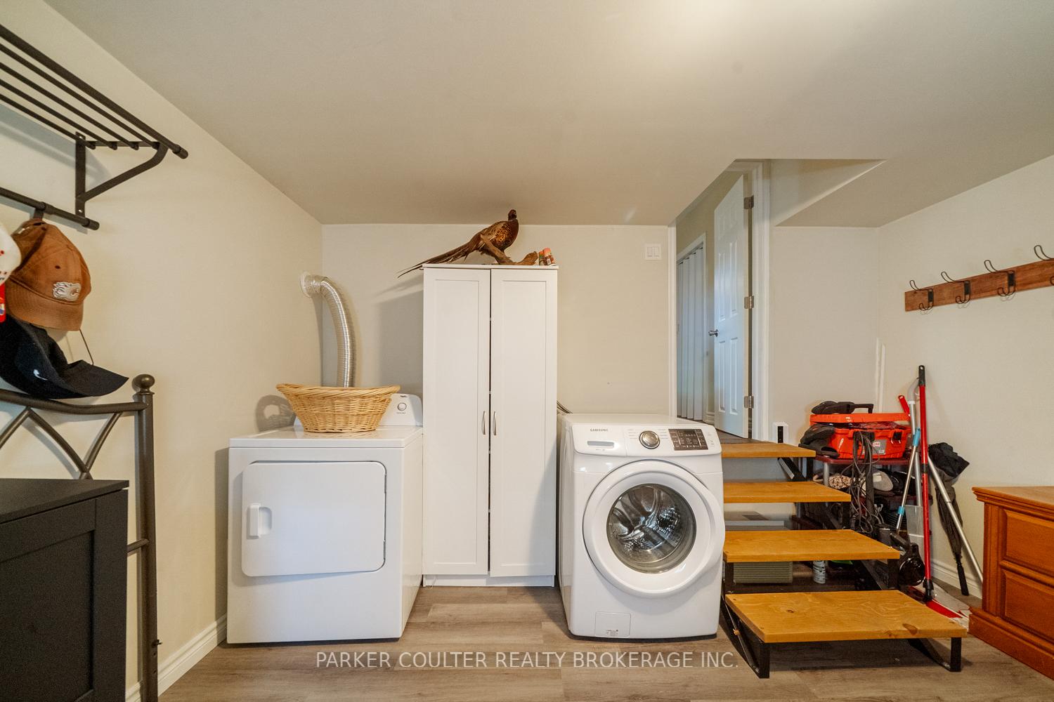 Photo 21 of 40 Antigua Drive, Wasaga Beach — HOMEH