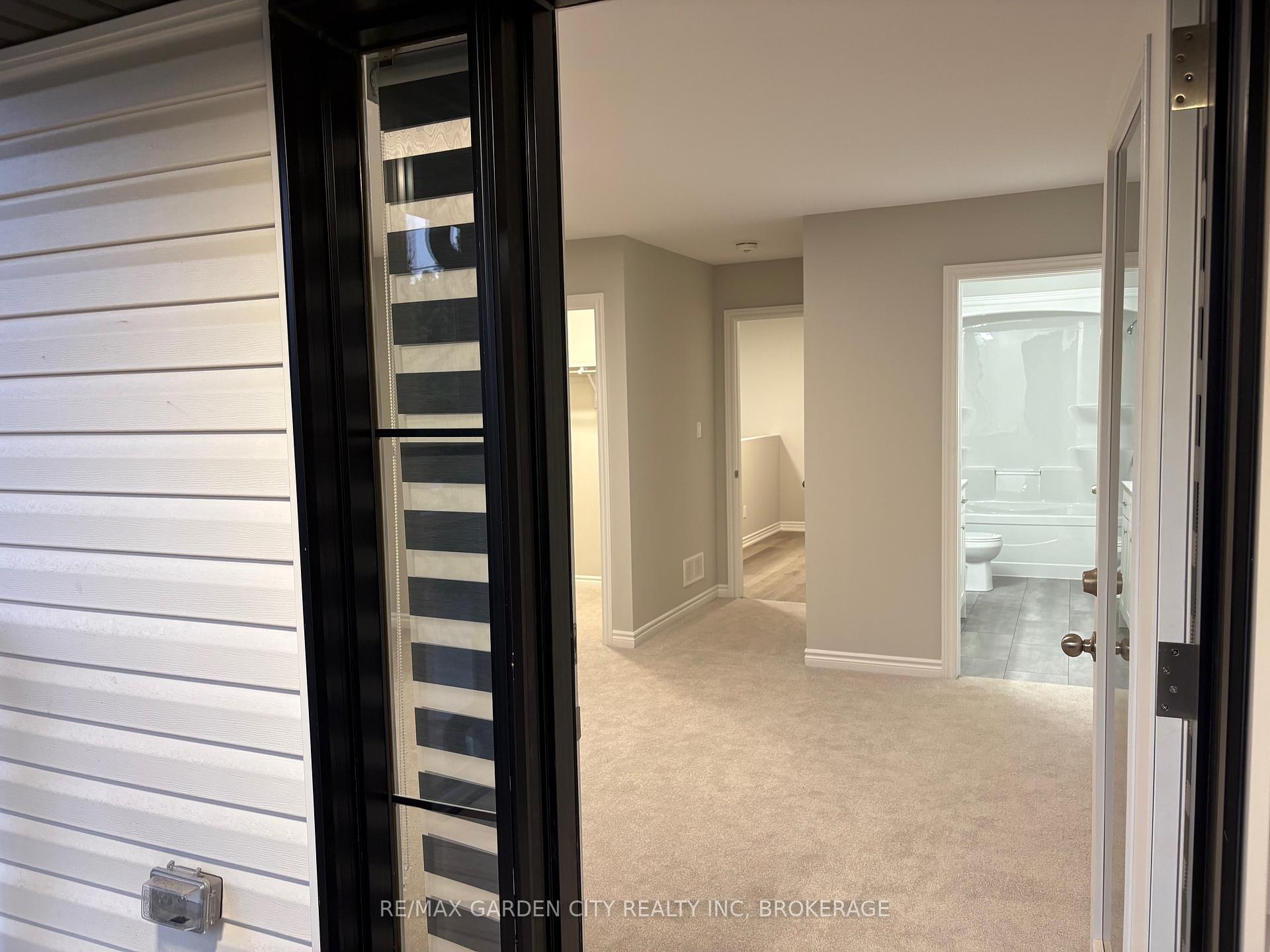 Photo 26 of 75 Superior Street, Welland, Dain City — HOMEH
