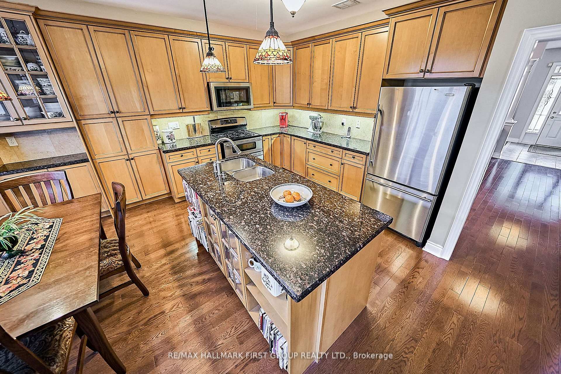 Photo 6 of 9 Oakside Drive, Uxbridge — HOMEH