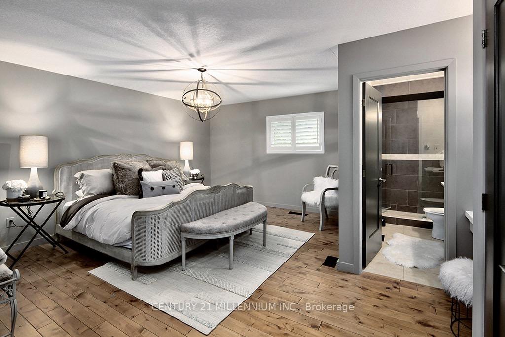 Photo 19 of 131 Old Mosley Street, Wasaga Beach — HOMEH