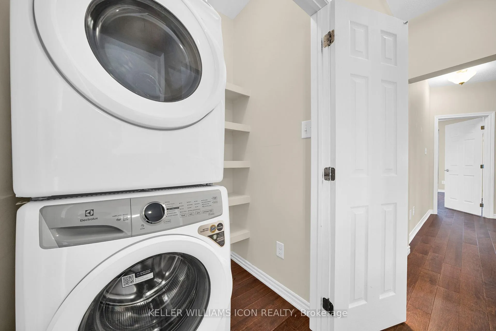 Photo 16 of 2212 Watercolours Way, Ottawa, Barrhaven - Half Moon Bay — HOMEH