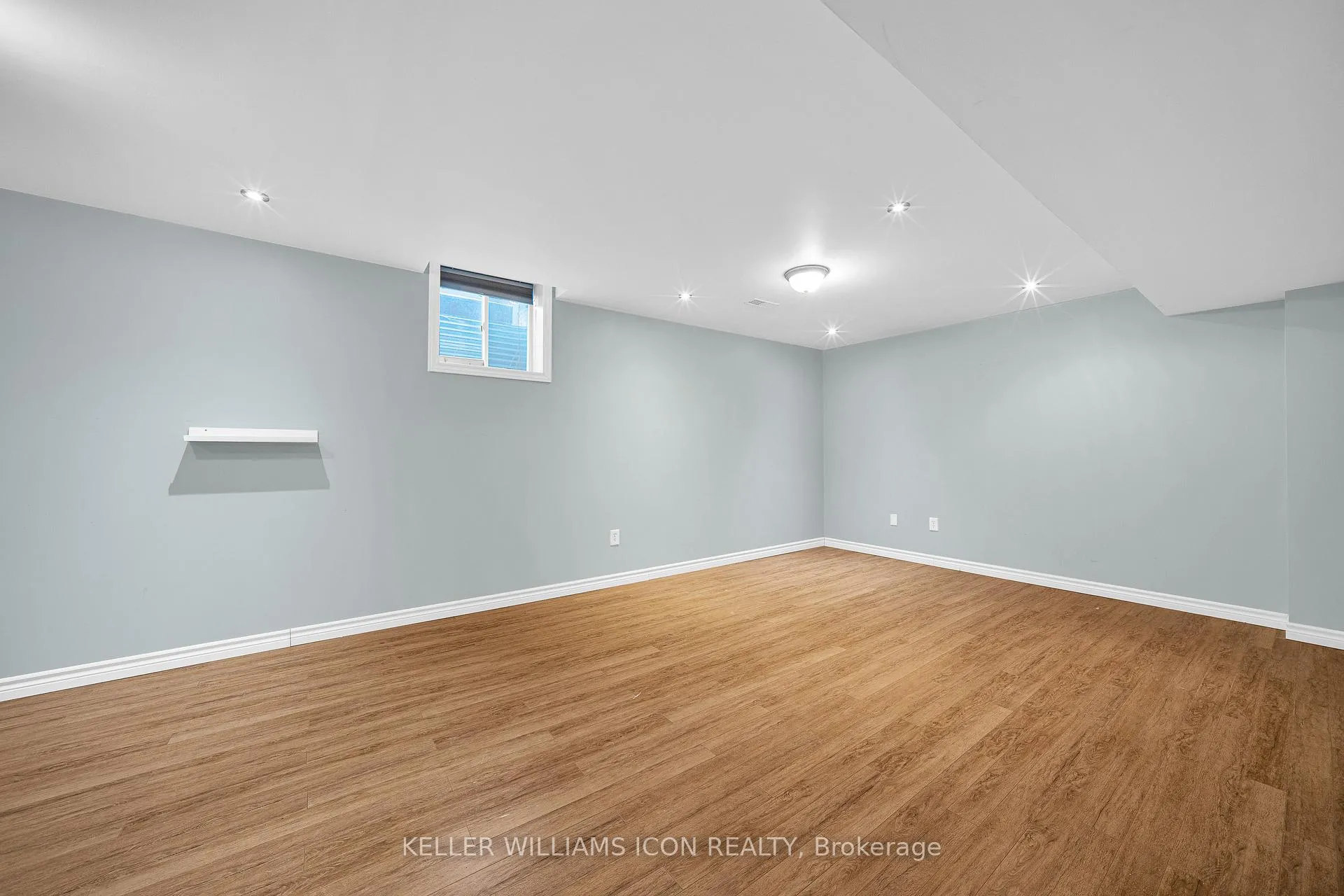 Photo 23 of 2212 Watercolours Way, Ottawa, Barrhaven - Half Moon Bay — HOMEH