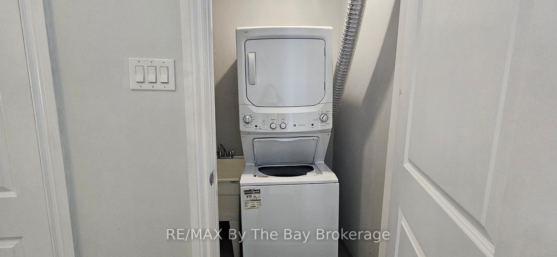Photo 4 of Unit Unit B, 10 Elm Drive, Wasaga Beach — HOMEH