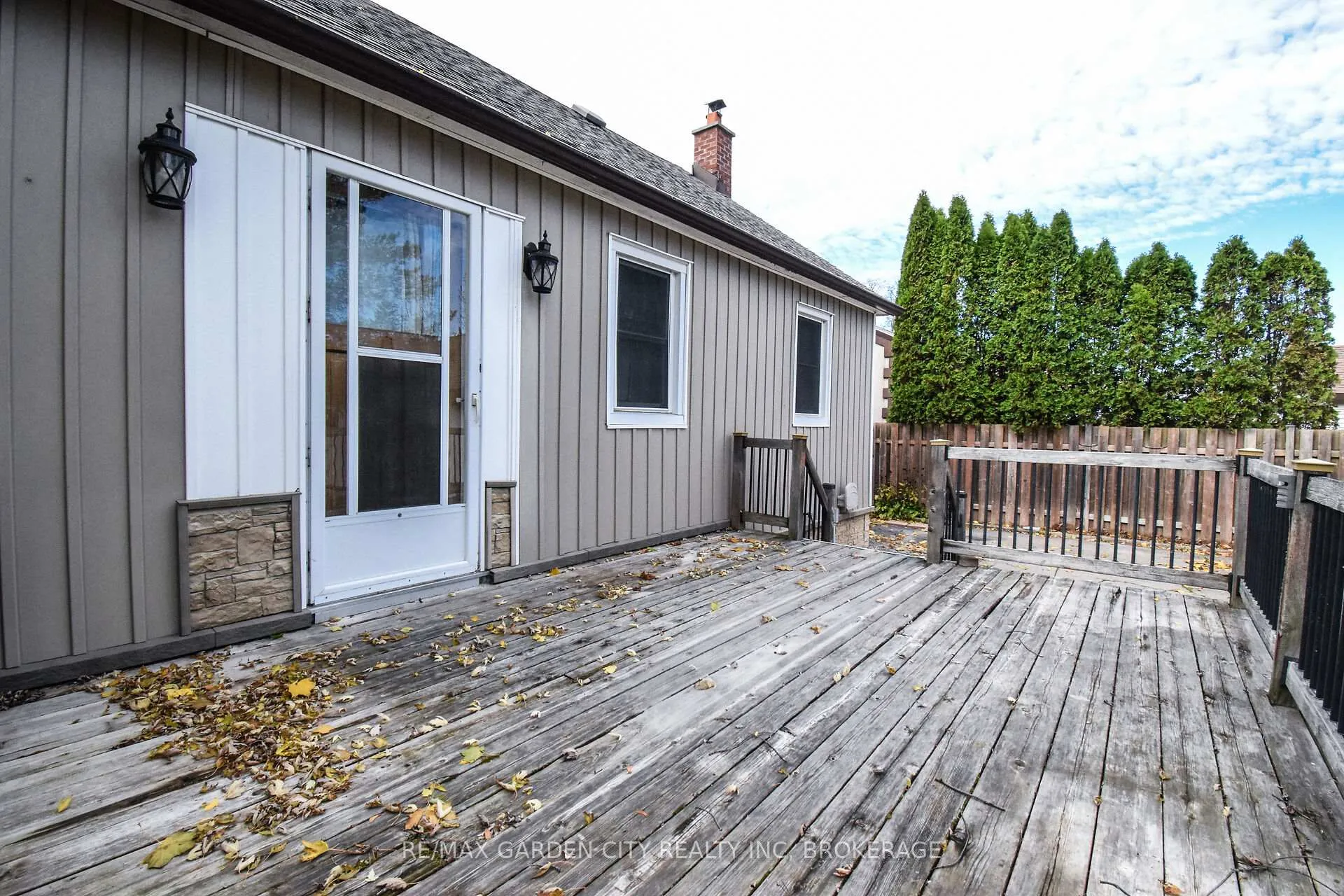 Photo 37 of 115 Marshall Avenue, Welland, Broadway — HOMEH