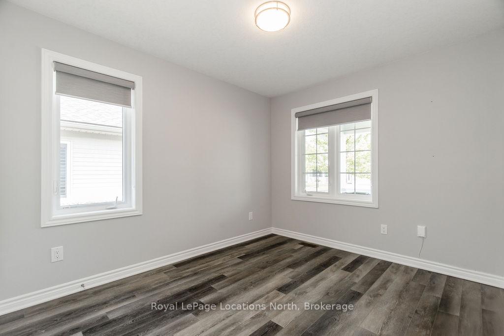 Photo 15 of 26 Ivy Crescent, Wasaga Beach — HOMEH