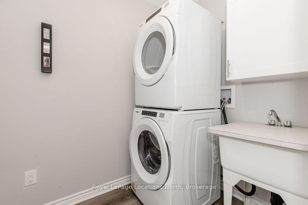 Photo 18 of 26 Ivy Crescent, Wasaga Beach — HOMEH