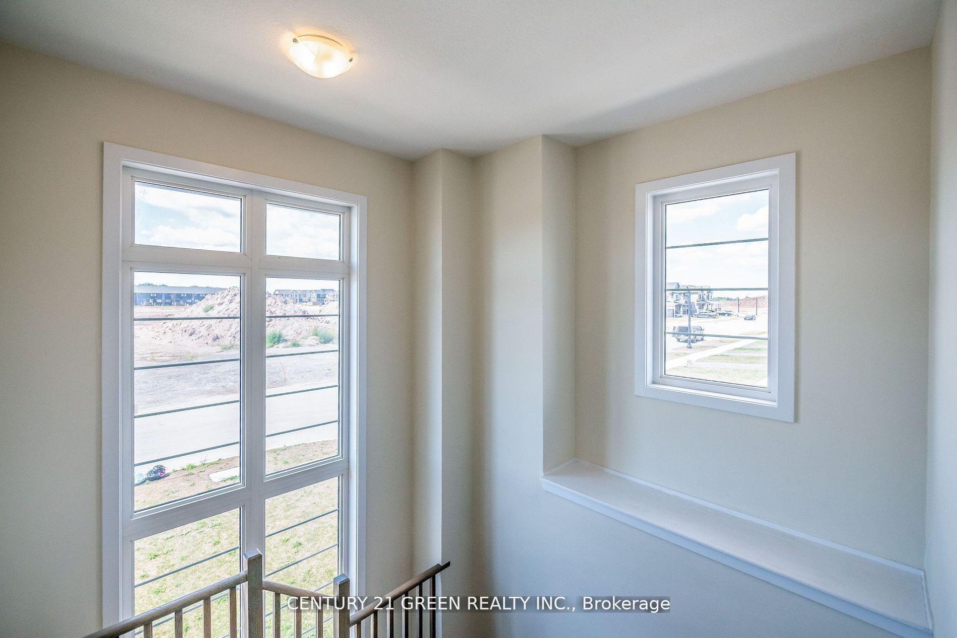 Photo 14 of 414 Eastbridge Avenue, Welland, Dain City — HOMEH