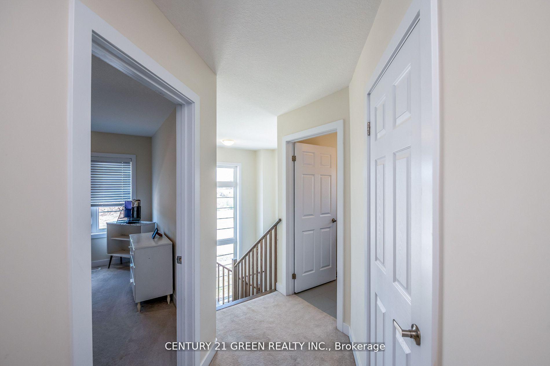 Photo 15 of 414 Eastbridge Avenue, Welland, Dain City — HOMEH