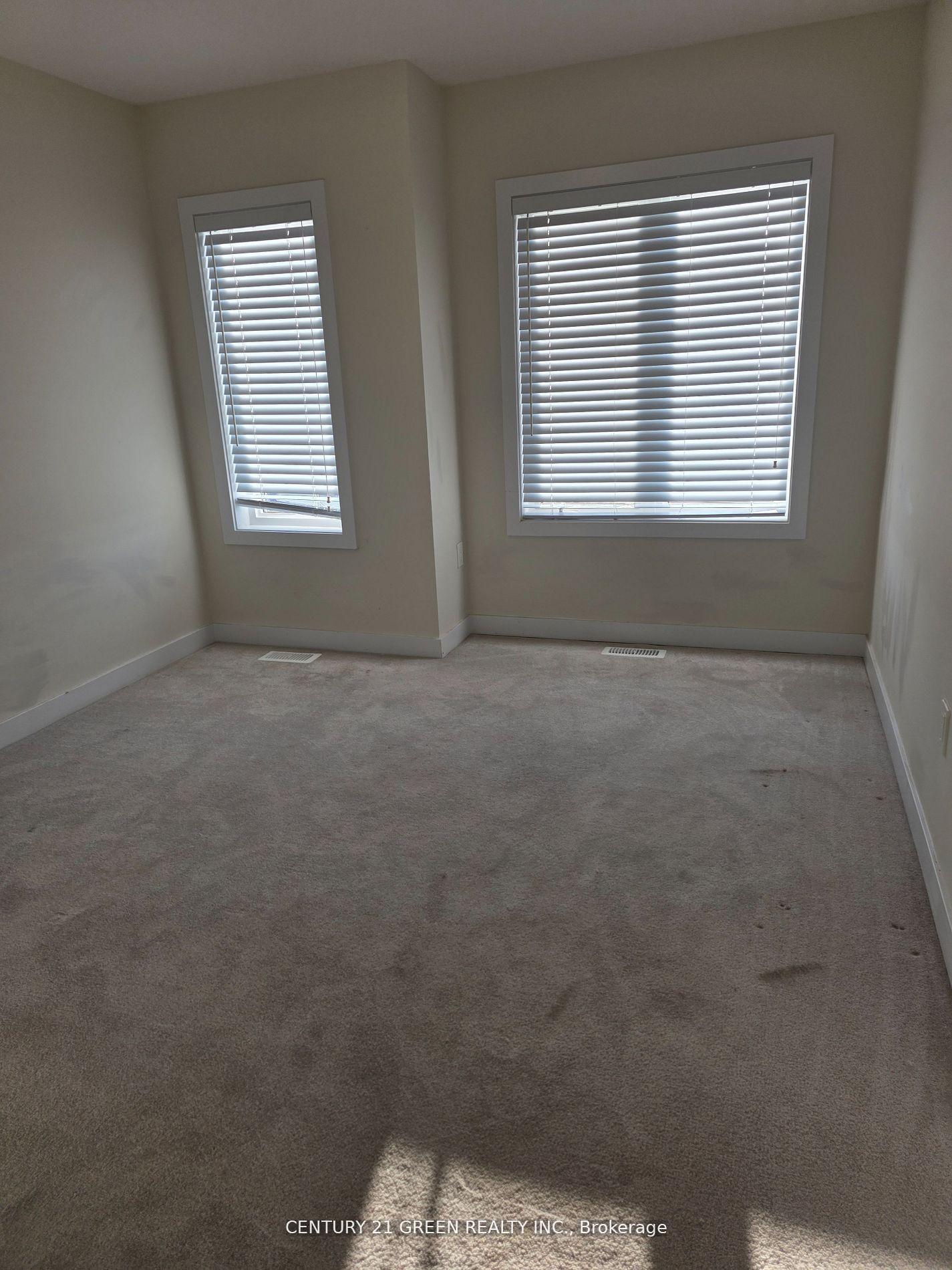Photo 25 of 414 Eastbridge Avenue, Welland, Dain City — HOMEH