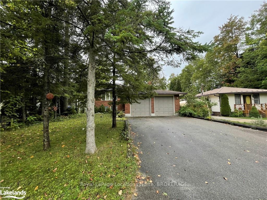 Photo 2 of 24 55TH Street S, Wasaga Beach — HOMEH