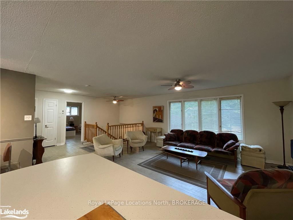 Photo 10 of 24 55TH Street S, Wasaga Beach — HOMEH