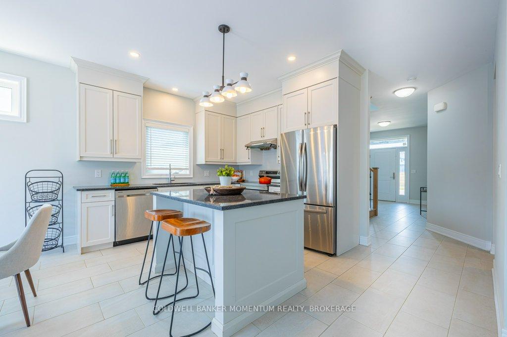 Photo 6 of 377 Willowbrook Drive, Welland, West Welland — HOMEH