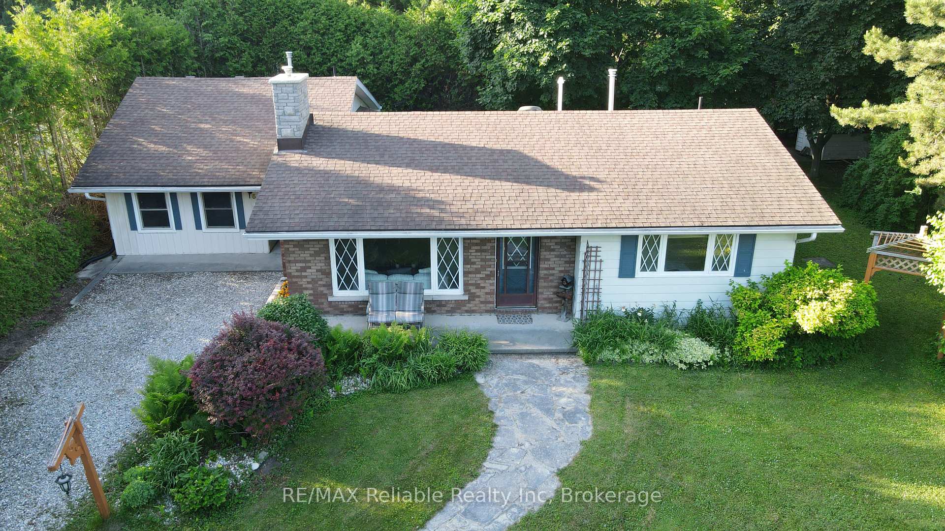 Photo 3 of 59 Cameron Street, Bluewater, Bayfield — HOMEH