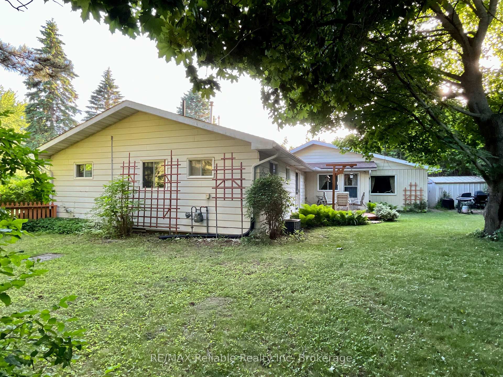 Photo 27 of 59 Cameron Street, Bluewater, Bayfield — HOMEH