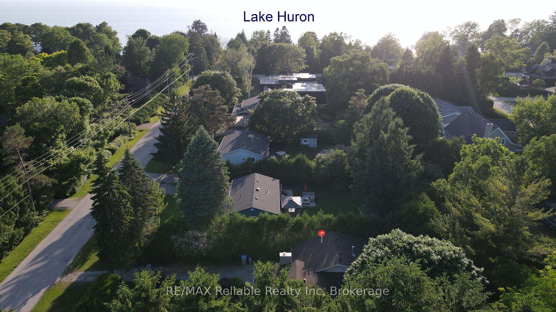 Photo 31 of 59 Cameron Street, Bluewater, Bayfield — HOMEH