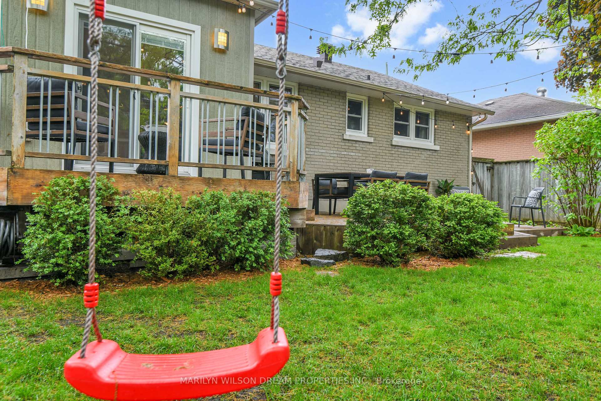 Photo 40 of 156 Dahlia Avenue, Ottawa, Applewood Acres — HOMEH