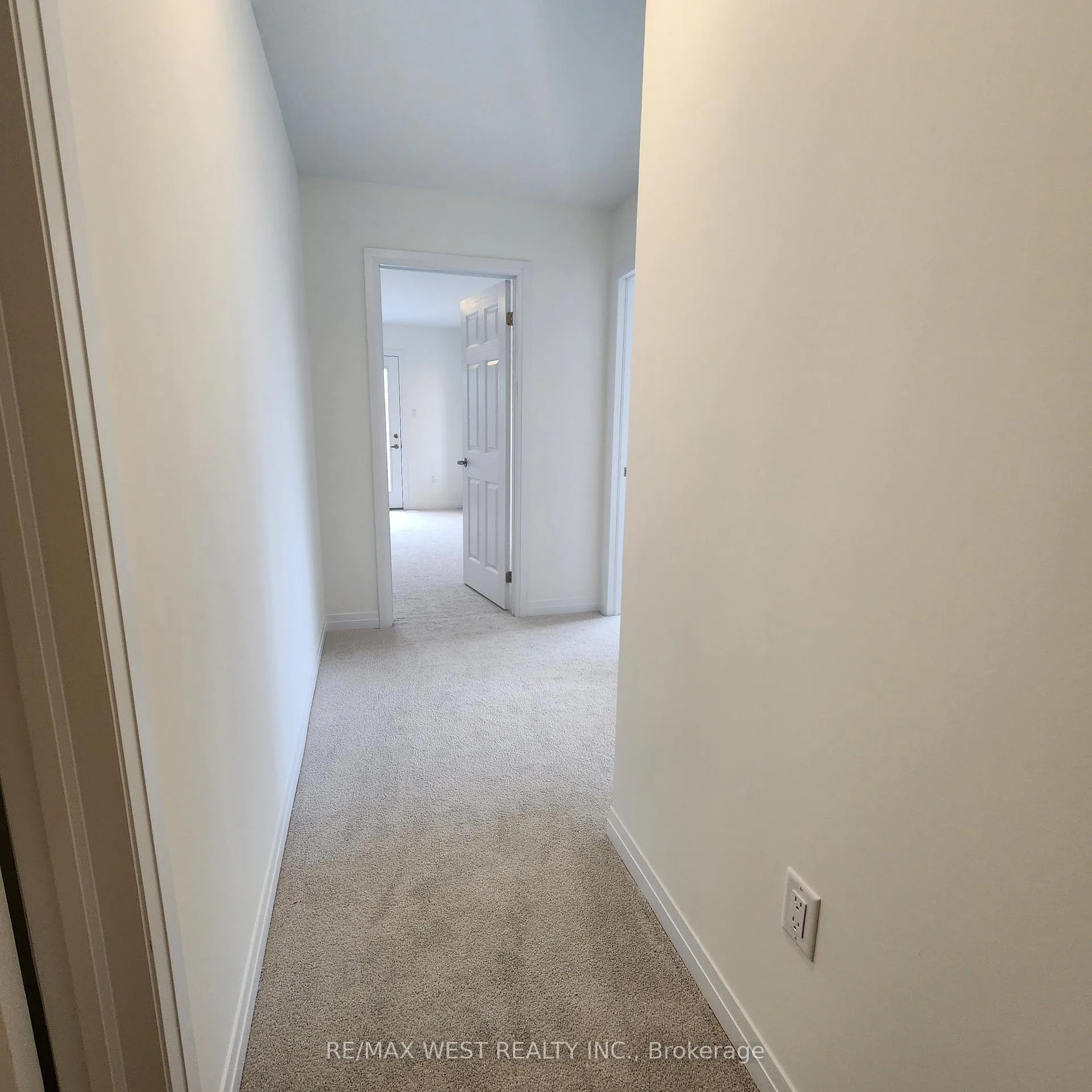 Photo 26 of 5 Pogie Drive, Welland, Dain City — HOMEH